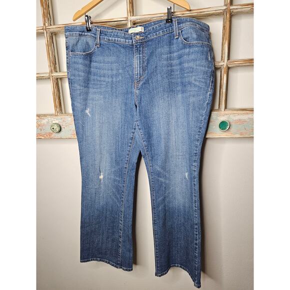 LEVIS Boot Cut 590 Jeans Medium Wash Ladies size 22M - Picture 2 of 7